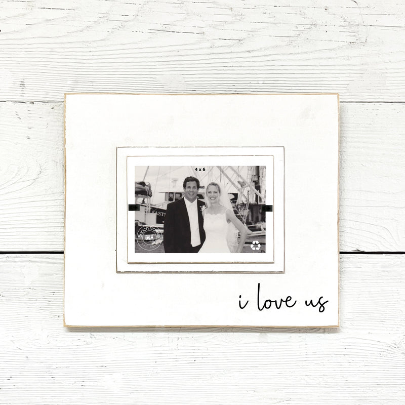 I Love Us Love Note Whimsical Distressed Wood Picture Frame for Loved One | Anniversary Gift Frame | Engagement Gift | Just you and Me - Beach Frames